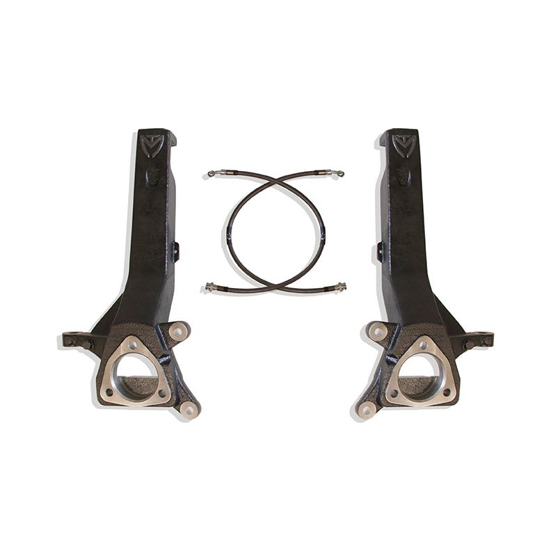 MaxTrac 705340 4-inch lift spindles for Nissan Titan 2WD 2004–2024 with black E-coating and extended brake lines.