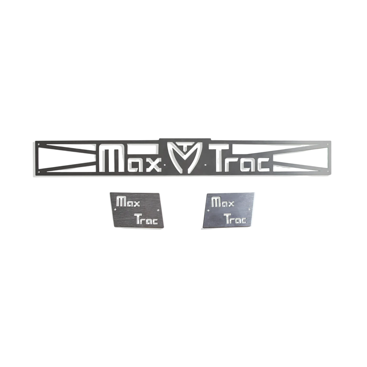 2007-2018 GM 1500 subframe lift kit logo plate set | MaxTrac front subframe and sway bar bracket aluminum plates | Clear anodized silver GM suspension logo plates | Silverdo Seirra suspention sub frame logo plates