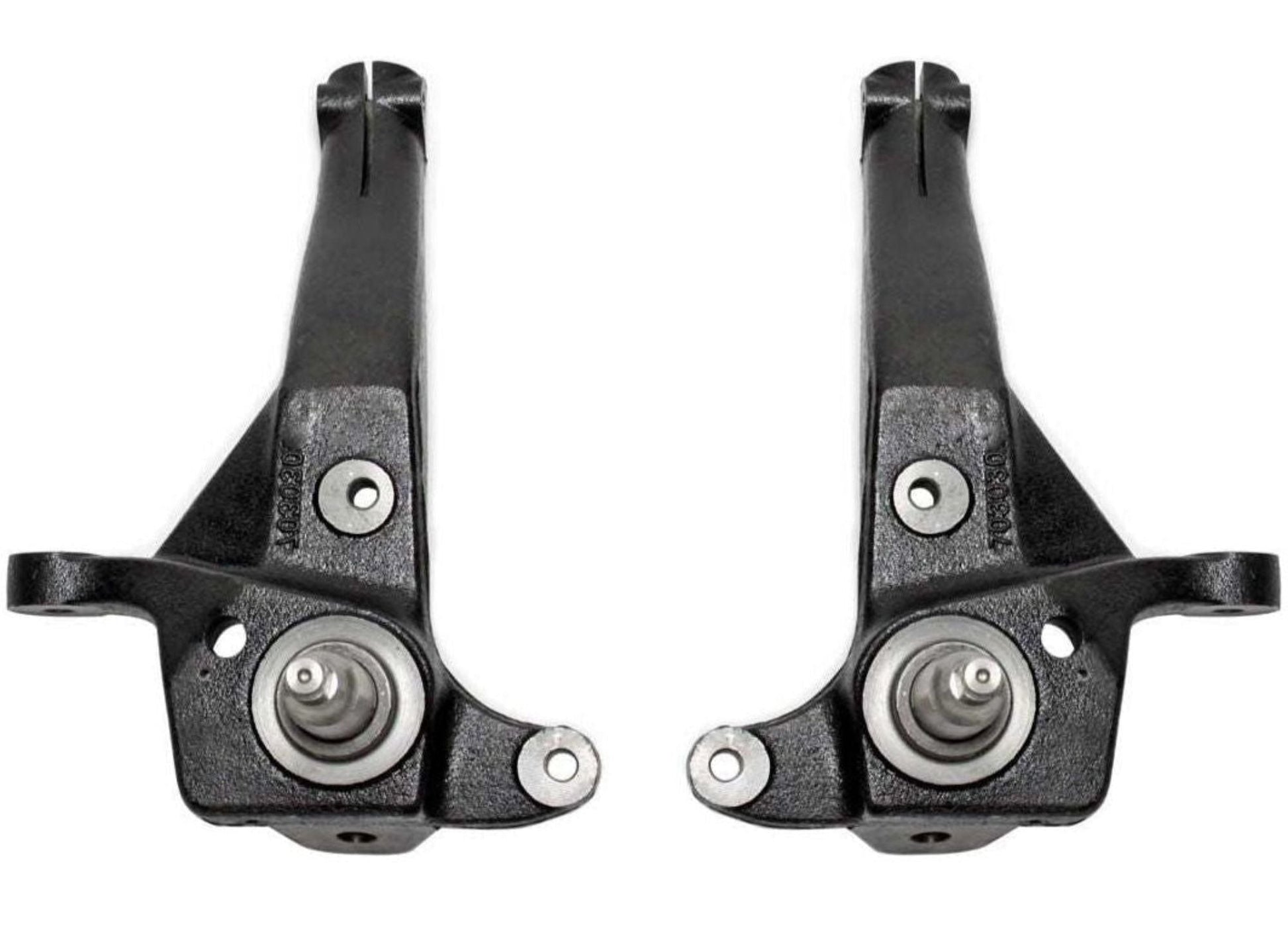 Ductile steel front spindles MaxTrac 703030A 4-inch lift spindles for 1998–2000 Ford Ranger 2WD coil spring suspension with black e-coated finish.
